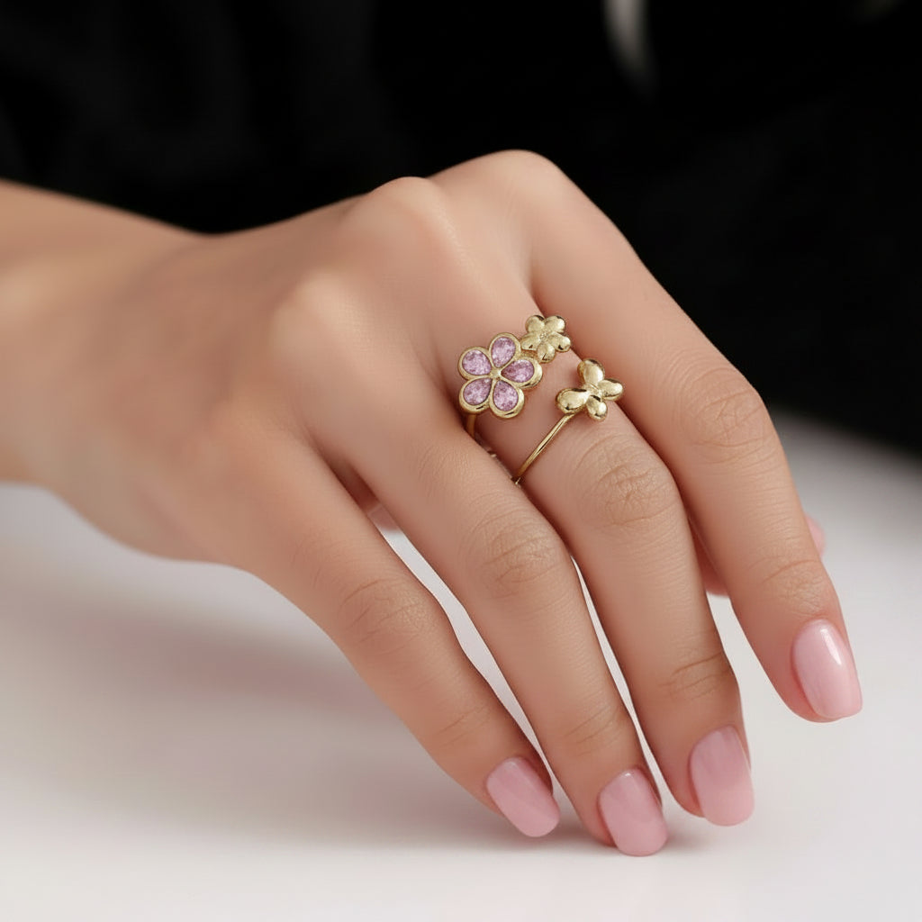 Anel de Flores e Borboleta em Aço Inoxidável com banho de ouro 14k.