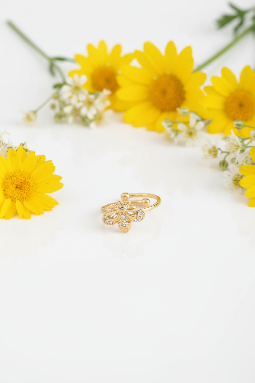 Anel de Abelha em Aço Inoxidável com Zircónias com banho de ouro 14k.